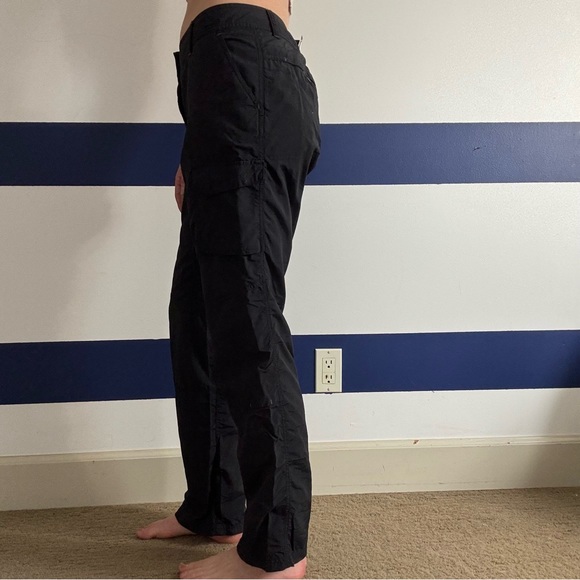 Columbia Lightweight Cargo Pants - Picture 3 of 7